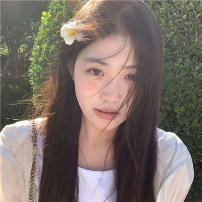巨蛇闯女校
